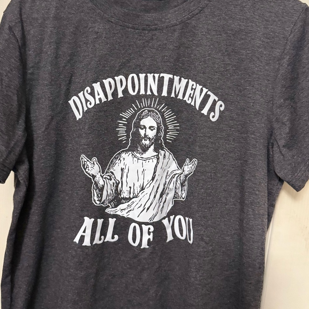 Chictino: Disappointed- Tee - Gray Graphic Short Sleeve Size L